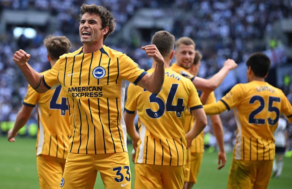 罗马诺：曼联并未与阿德耶米经纪人接触，也没与多特谈判